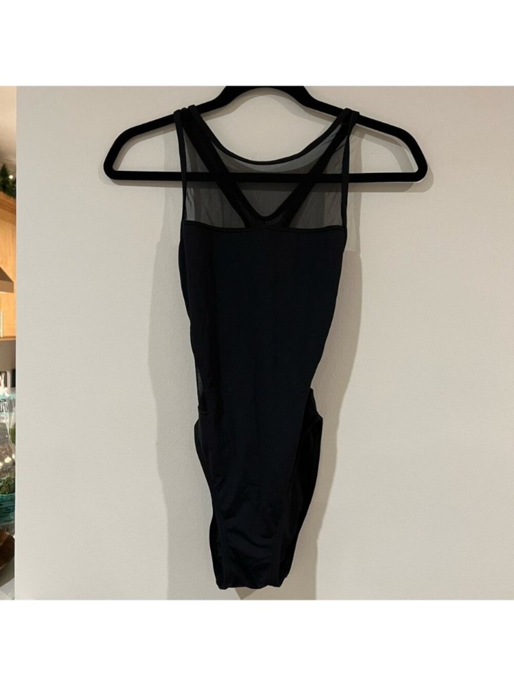 Vince Camuto Black Mesh Cutout One Piece Swimsuit Size 4